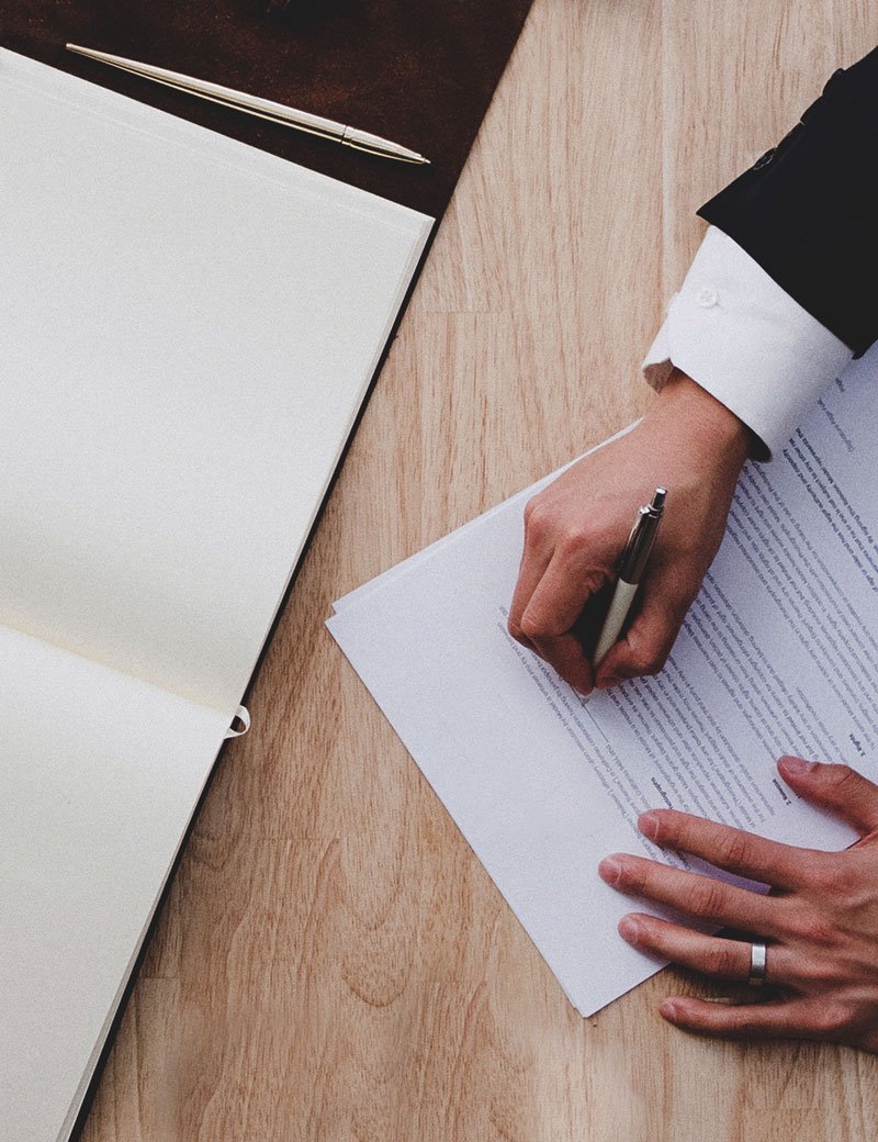 Gestión de NIE y certificado digital para extranjeros en España